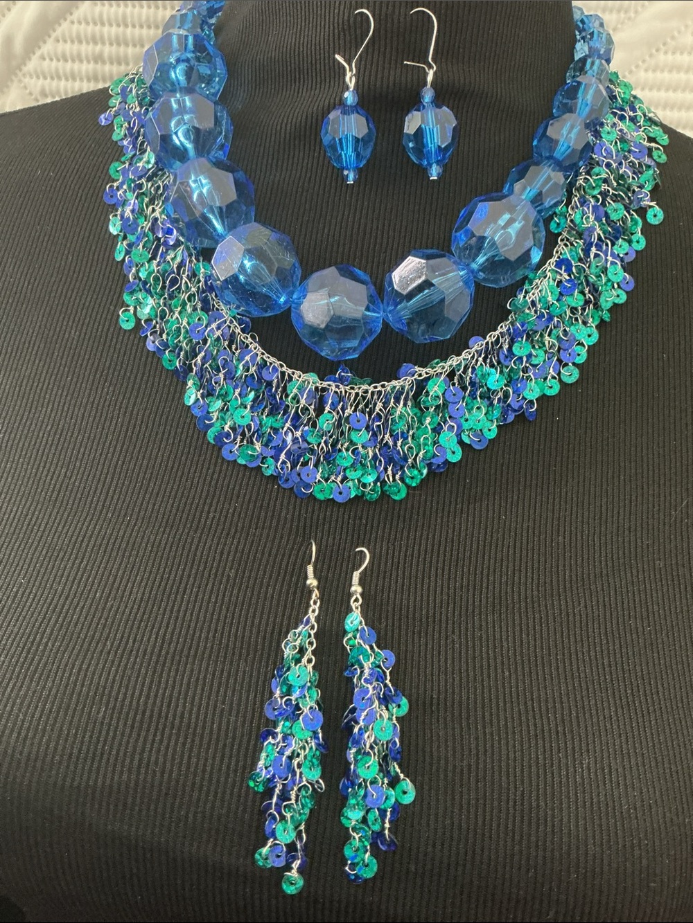 2 Sets Necklace & Matching Earrings. Gorgeous Blue